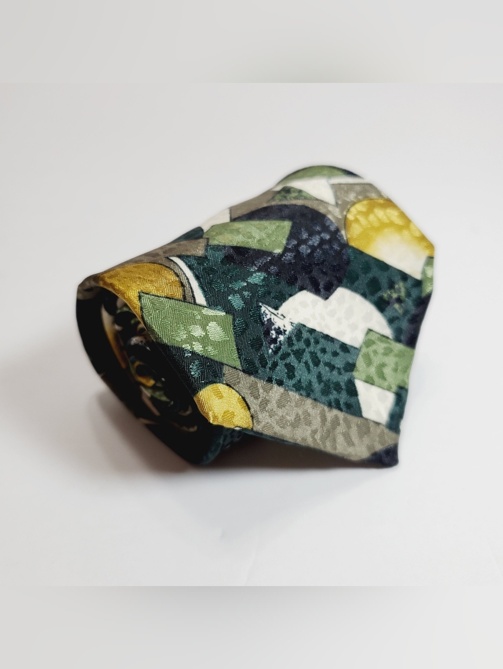 Lorenzo Selini Green Abstract Pattern Men's Neck Tie  58x3.75"